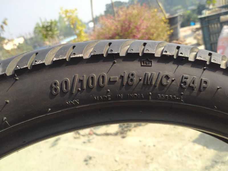 Tubeless 80/100/18 MRF Fresh Tyre, 1000km run