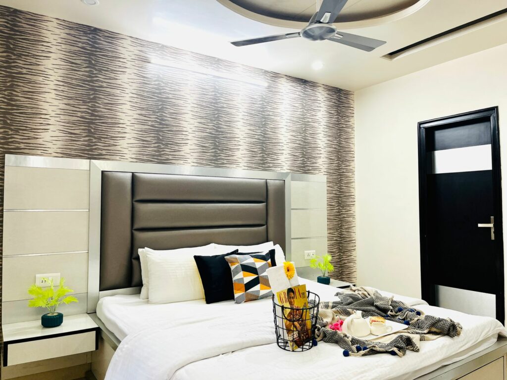 Service Apartments Delhi: Great luxury for solo travelers also!