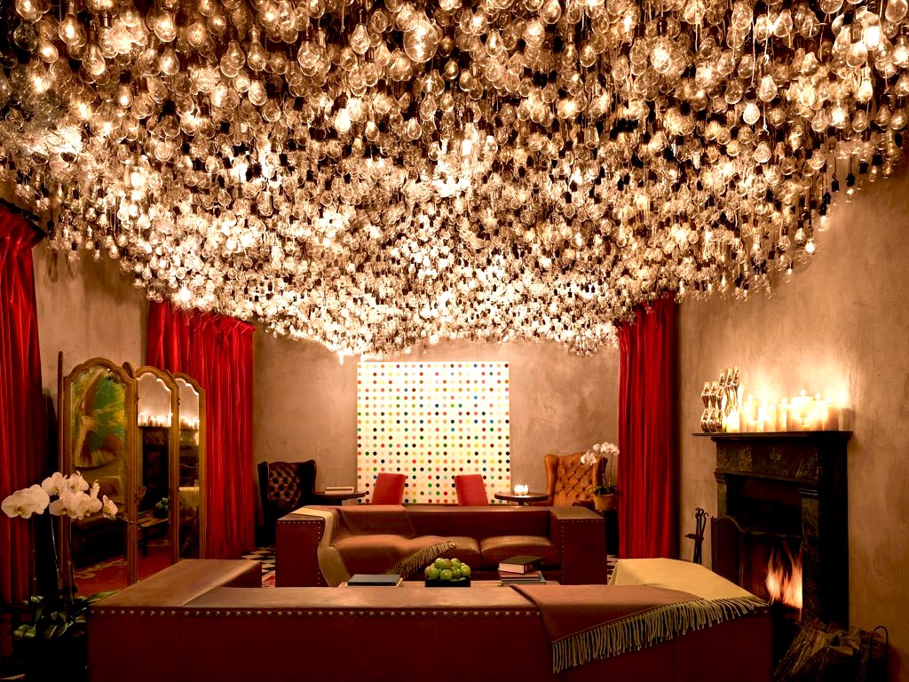 Illuminating Elegance: How Interior Design Lighting Transforms Hotels into Aesthetic Retreats