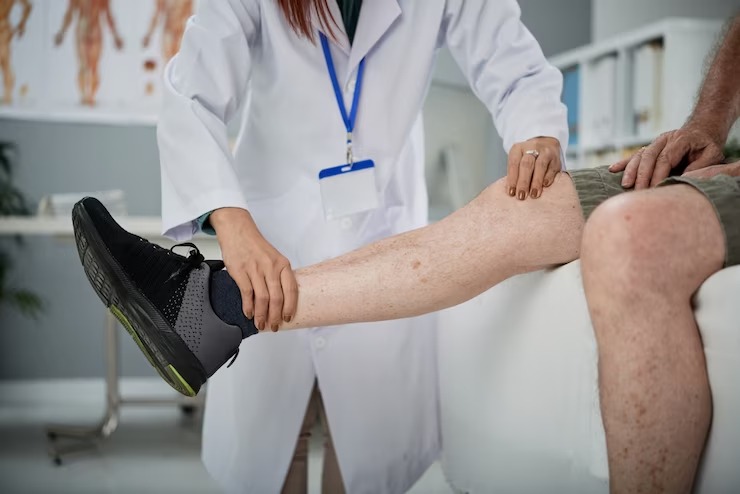 Knee Arthroscopy: Procedure, Preparation and Recovery