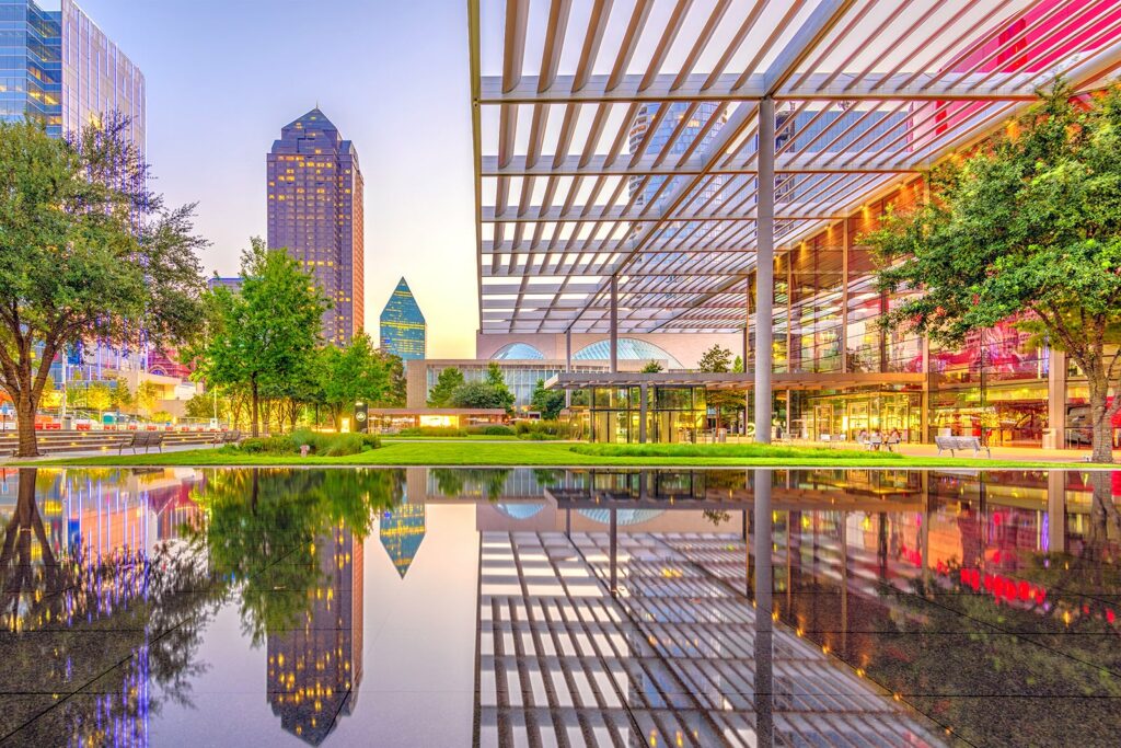 Places to Visit in Dallas