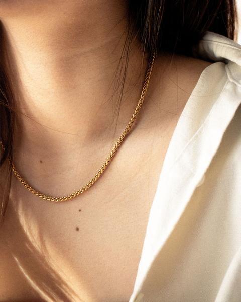 Gold Plated Chains: A Fashion Staple
