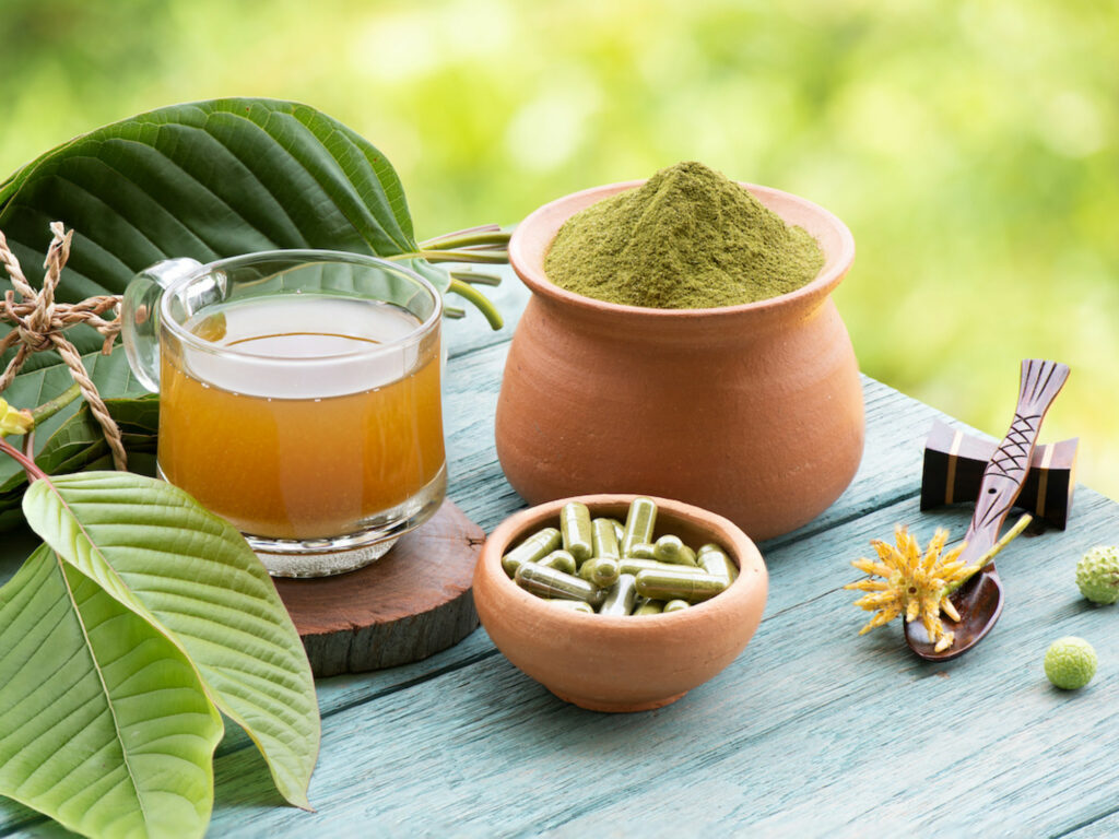 THE BEST KRATOM ACCESSORIES AND PRODUCTS
