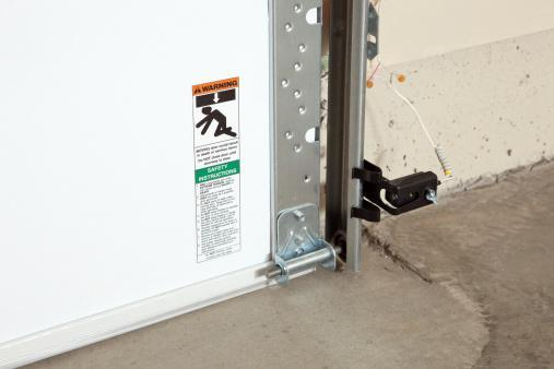 5 Easy Ways To Repair Garage Door Sensors 