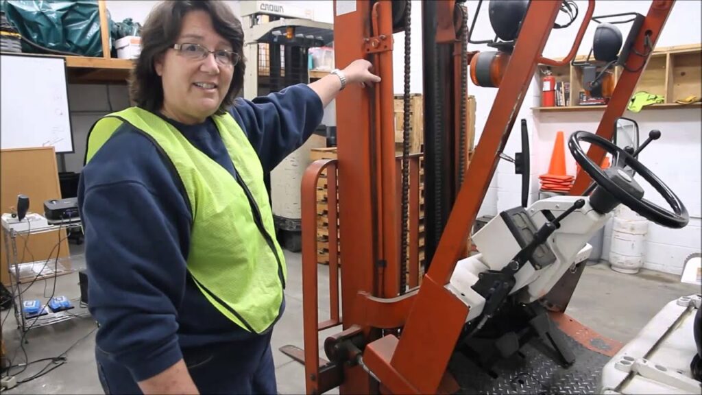Hands-On Forklift Training: Building Skills and Confidence for Safe Operations