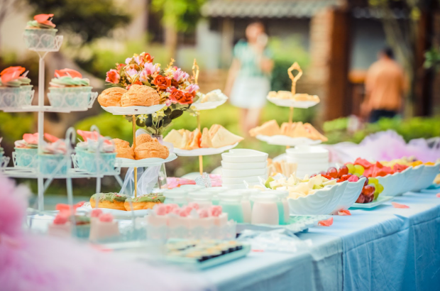 Outdoor Extravaganza: Tips For Hosting An Amazing Garden Party