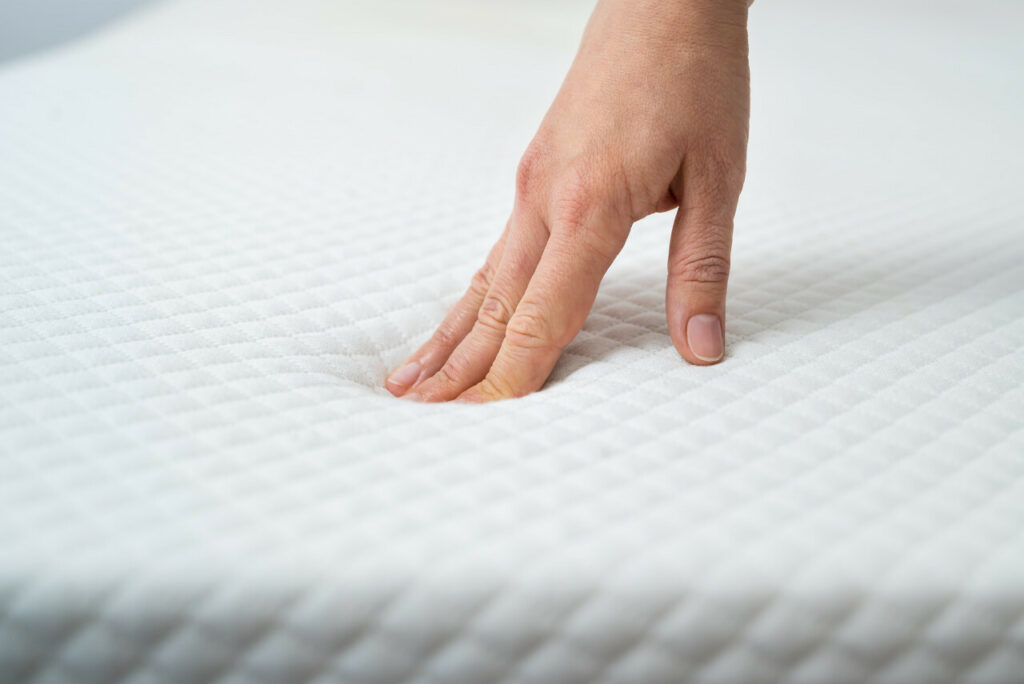 Foam vs. Other Mattress Types: Comparing Features and Benefits