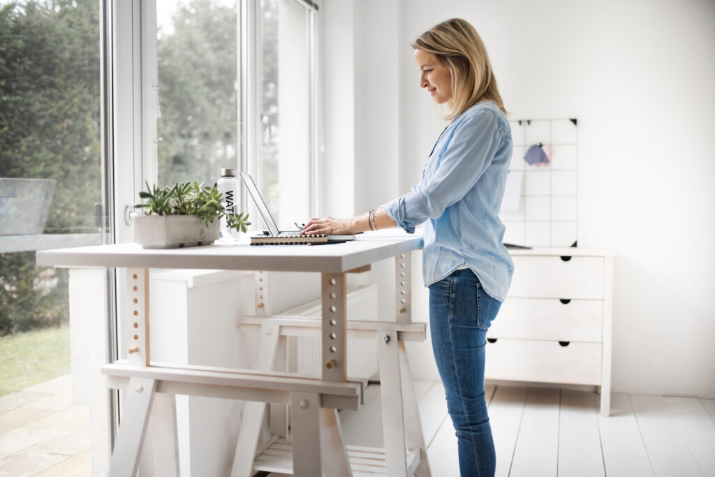 Standing Desk is An Essential Tool for a Healthy Lifestyle