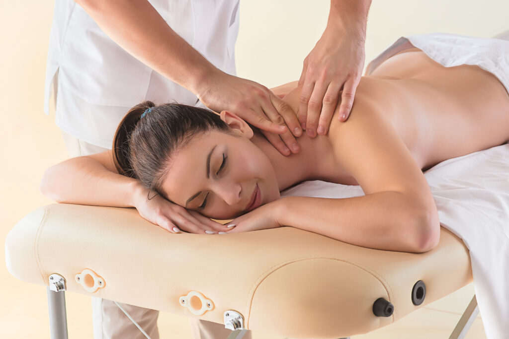 Should You Book a Massage? 5 Reasons To