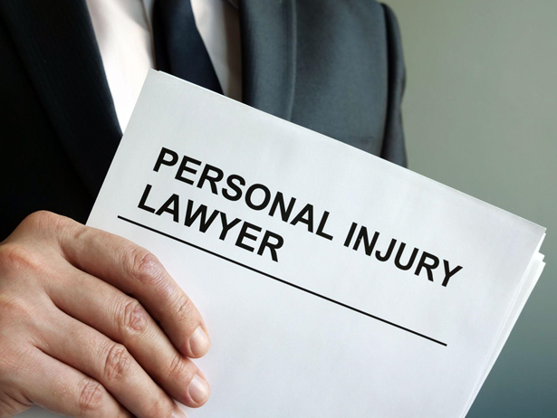 How a Philadelphia Personal Injury Lawyer Can Help to get Compensation