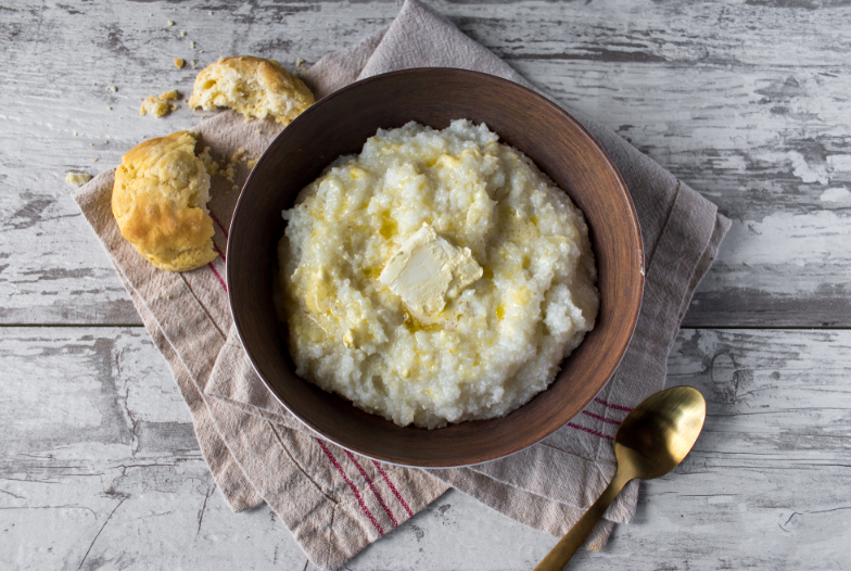 A Closer Look at Grits: Are They Suitable for a Low-Carb Diet?