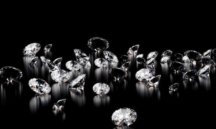 Sparkling Elegance: Discover the World of Lab-Created Diamonds in Calgary