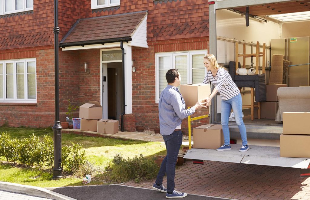 7 Essential Steps for UK Homebuyers Upon Moving In