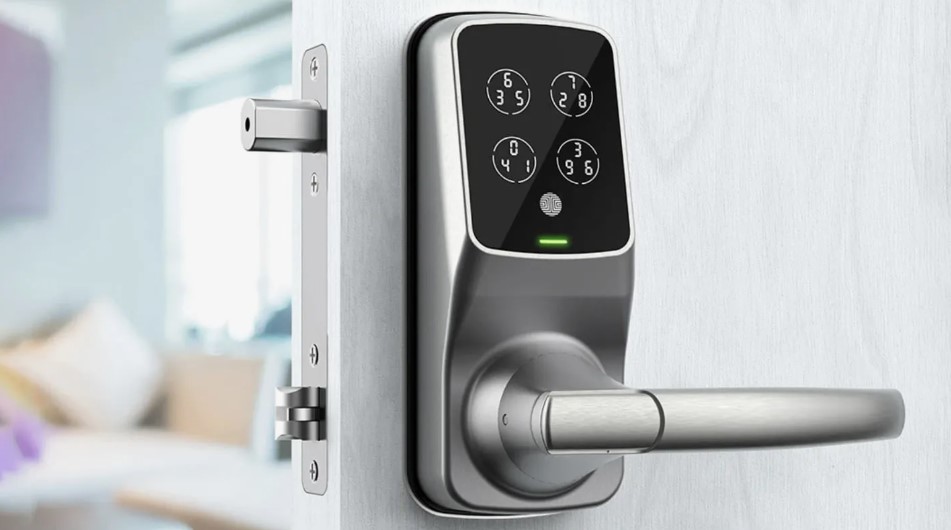 Upgrading to a Smart Lock? Don’t Forget Your Gate