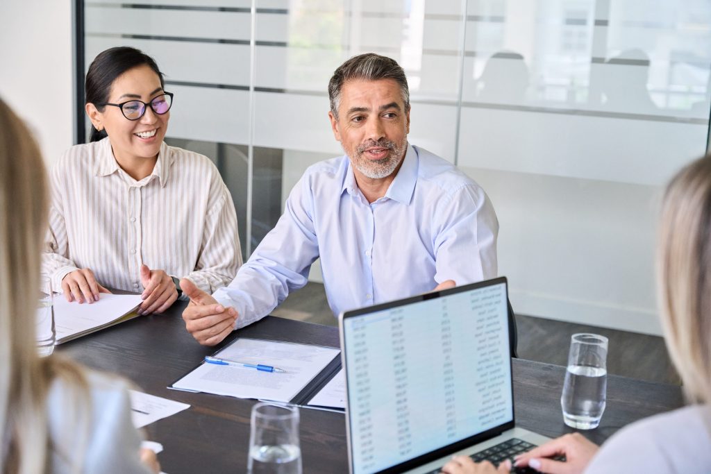 How Mid-Career Professionals Can Bridge the Gap to a Comfortable Retirement