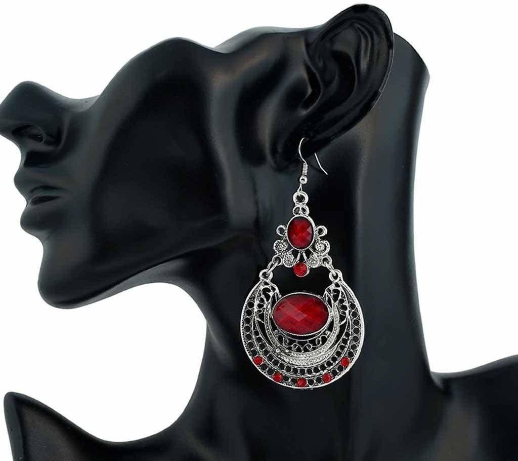 Vintage stone setting earrings 
