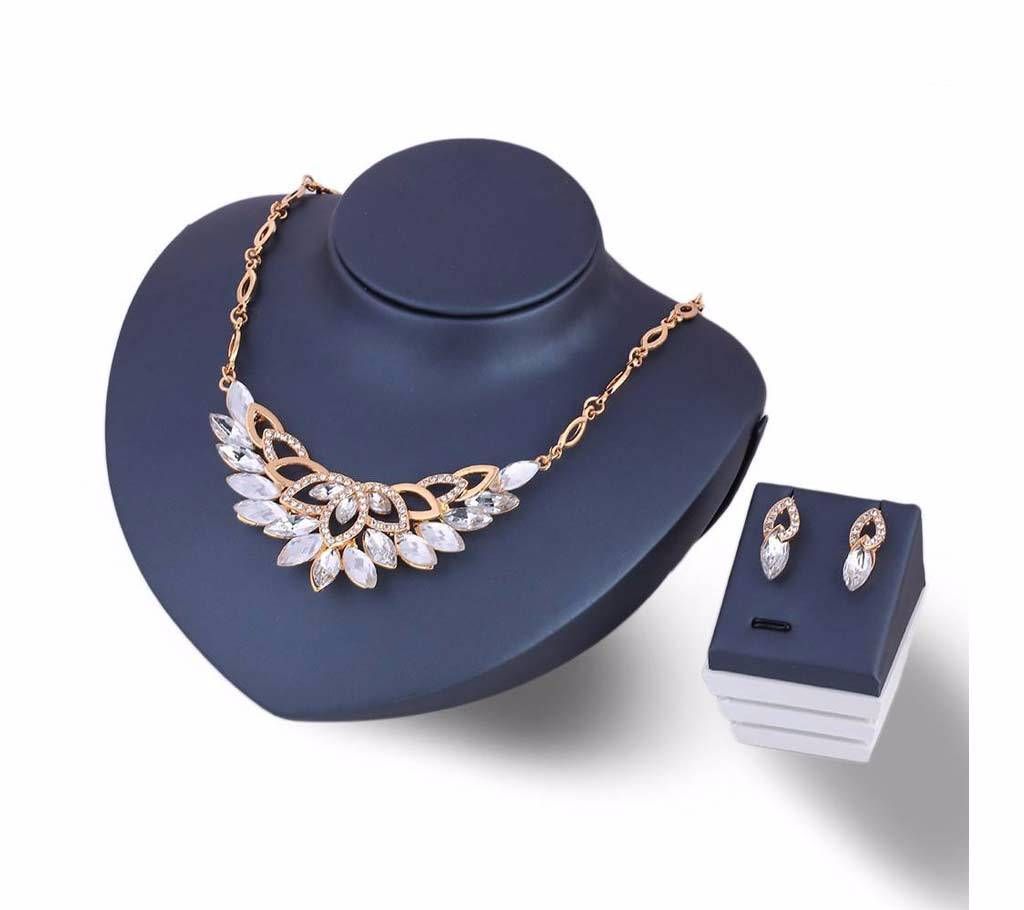 Crystal Flower Necklace Set with Earrings