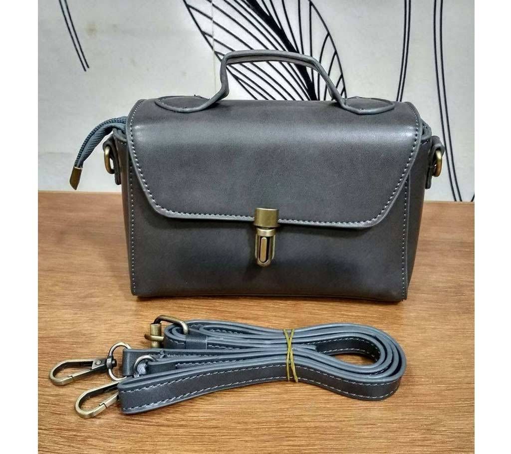 Ladies Daily Use Handbag
