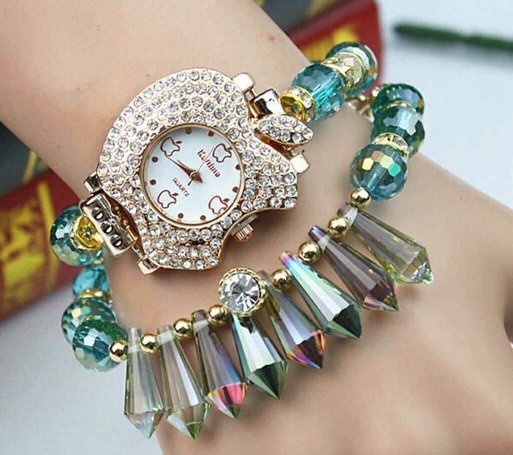 Apple shaped ladies bracelet watch