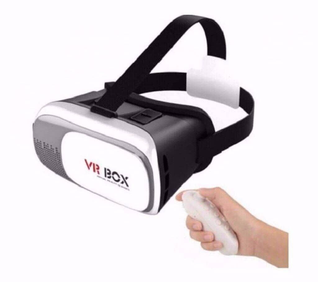 VR box with remote