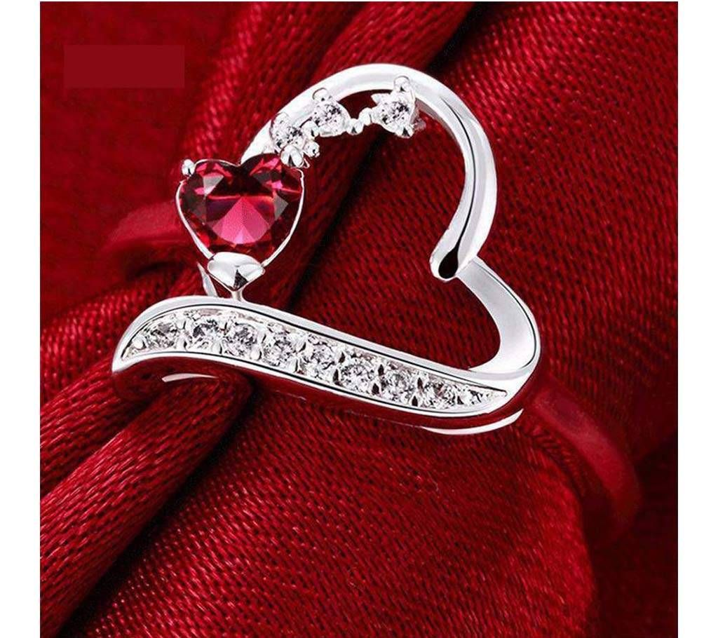 heart shaped crystal finger ring 