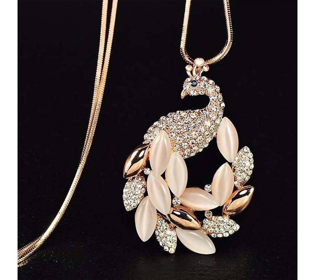Peacock shaped pendant