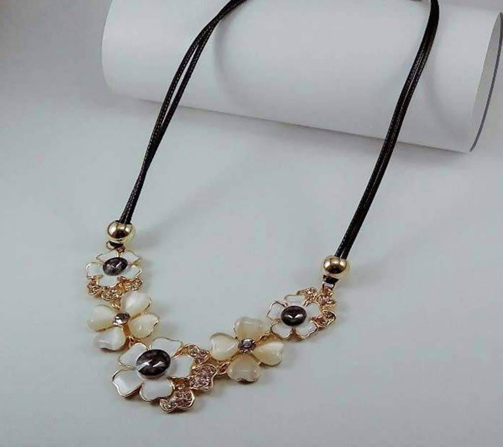 Zinc Alloy Stone Setting Necklace