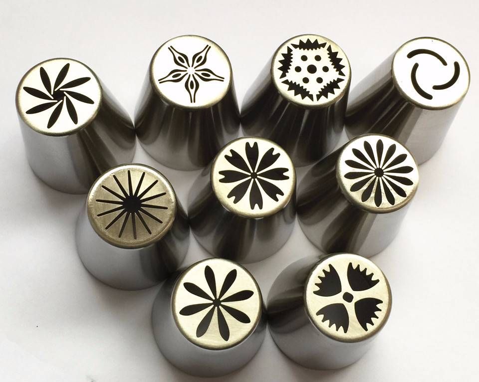 RUSSIAN Cake Decorator Nozzol Set 8 Pieces