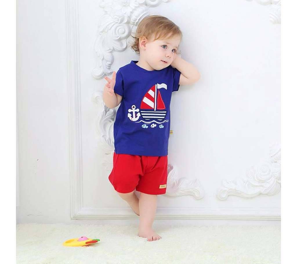 T-shirt and pant set for baby boy