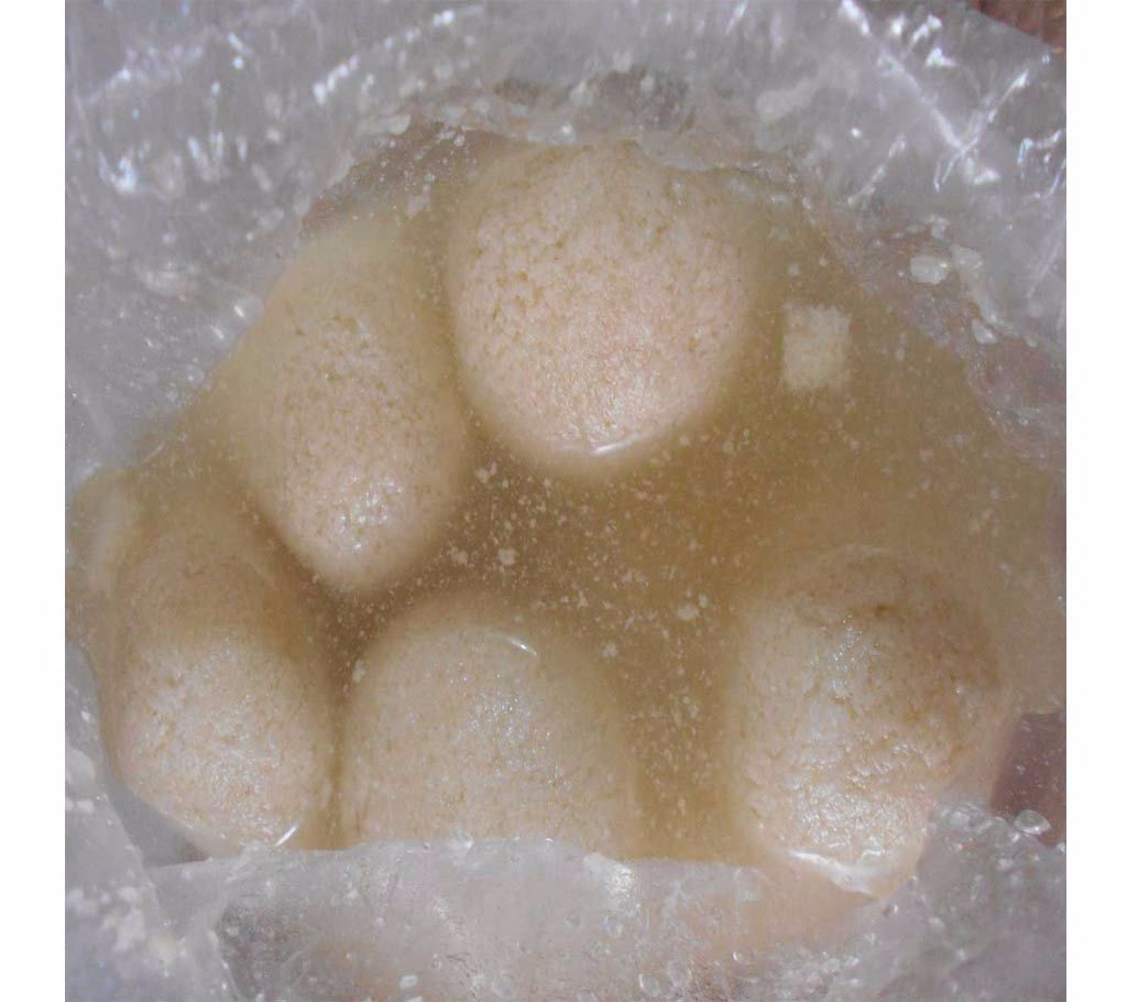 Famous Jamtola Roshogolla (Sadek Golla) from Jessore (Medium Size)