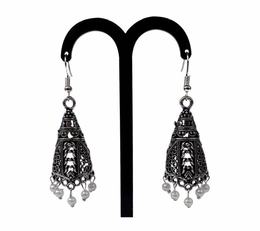Pearl Setting Earring