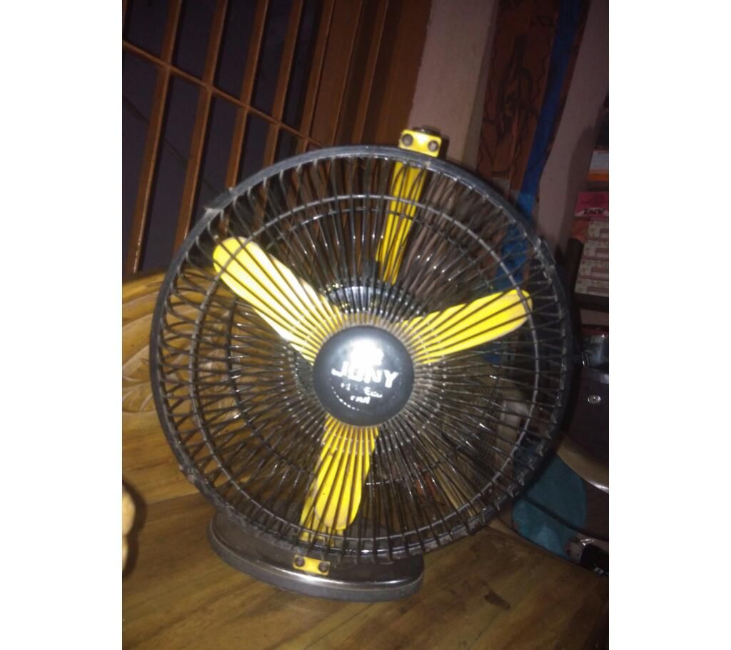 Table fan