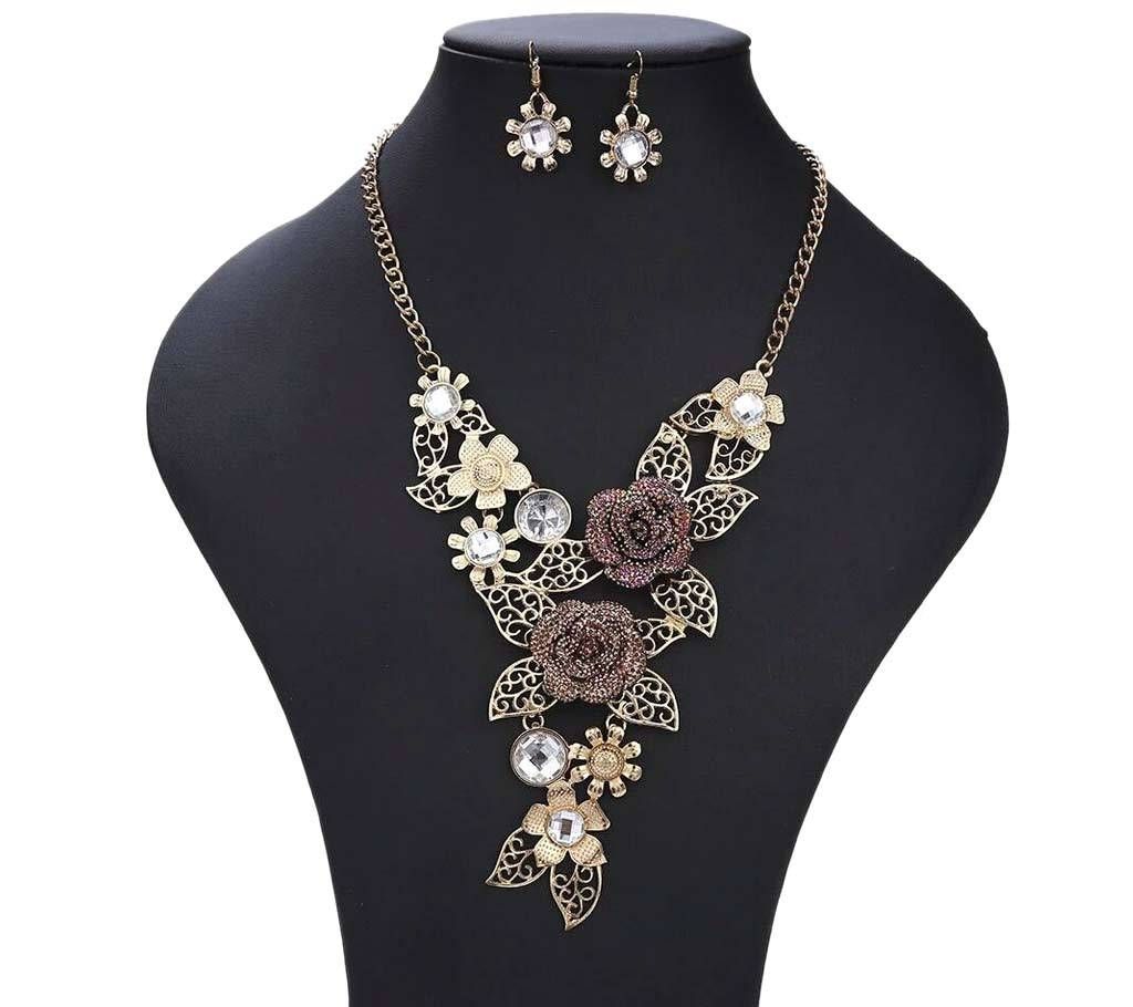 Vintage Flower Necklace Set