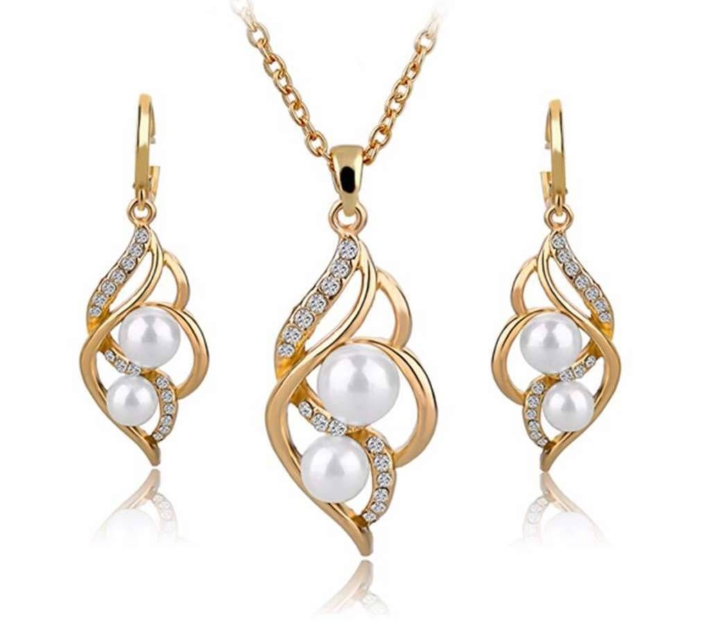 Artificial pearl setting necklace set
