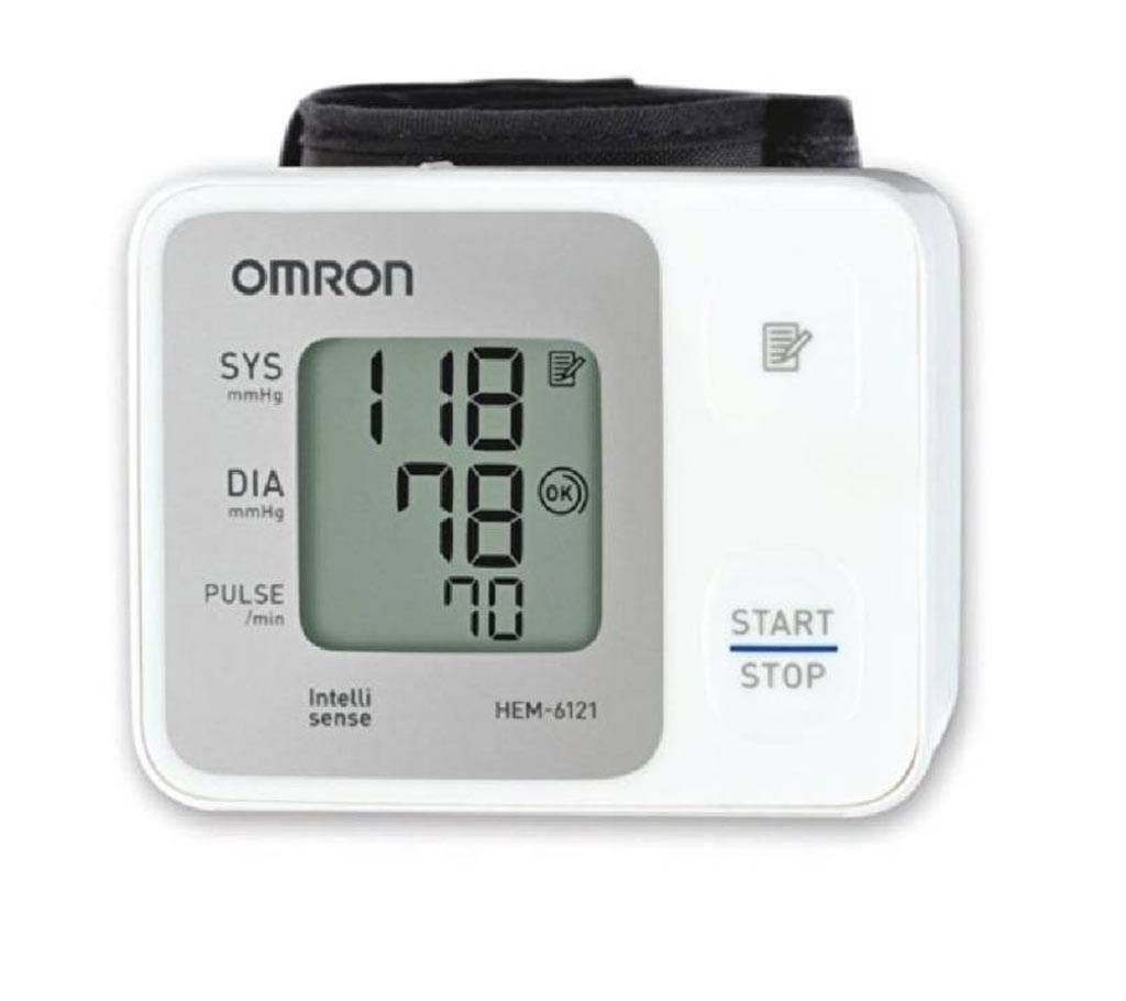 Omron HEM-6121 Blood Pressure Monitor