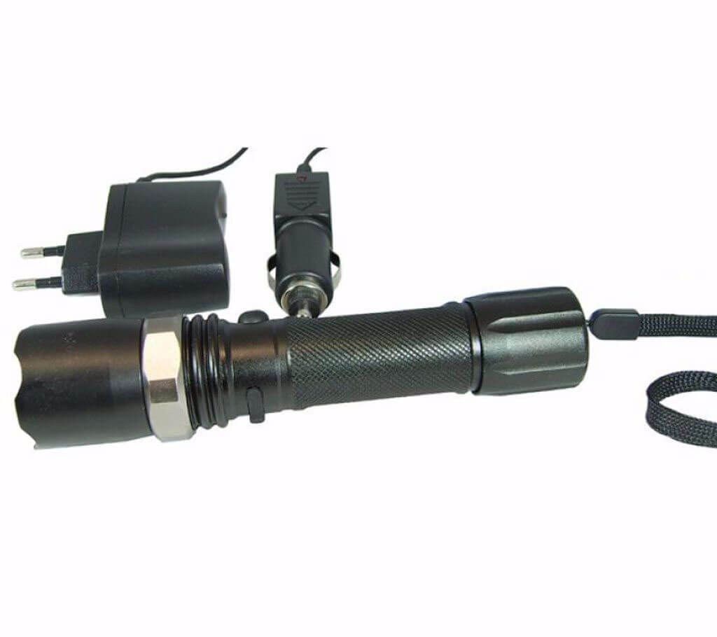 Rechargeable Zoom Torch Light