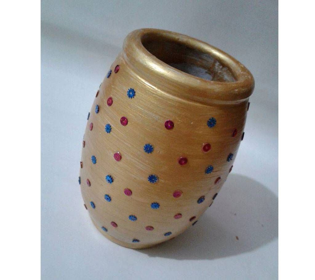 clay flower vase