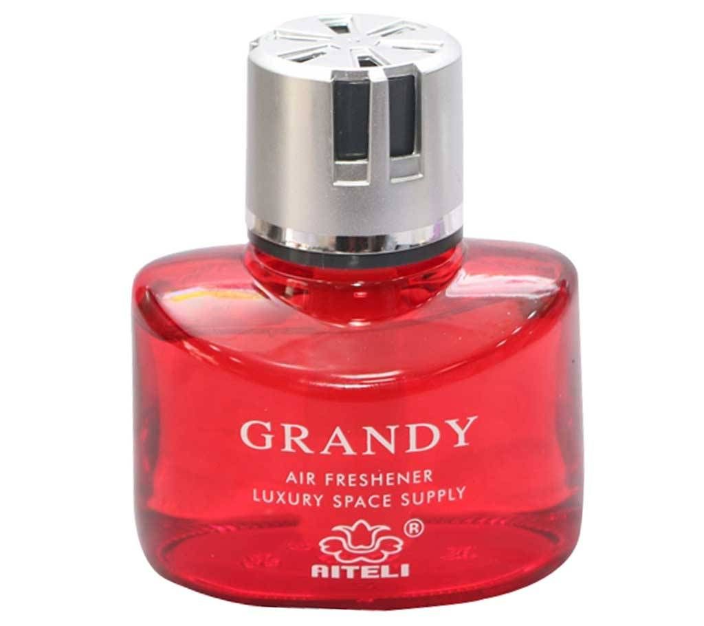 CAR AIRFRESHNER LIQUID TYPE