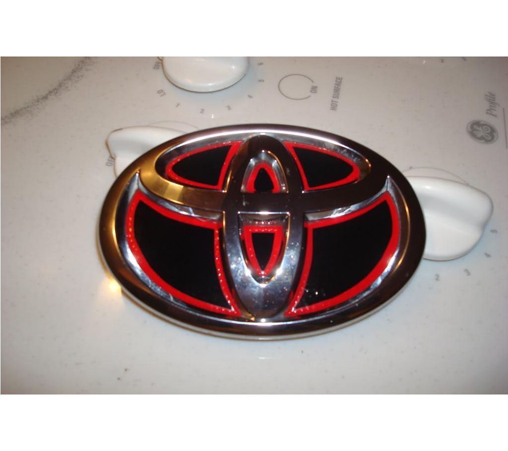 Car Styling 5D Emblem Logo Light toyota[ Red]