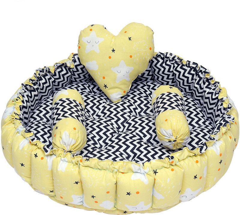 Baby Khazana Round Baby Tub Bed with 3 Multishaped Pillows Cotton Baby Bed Sized Bedding Set  (Yellow Star)