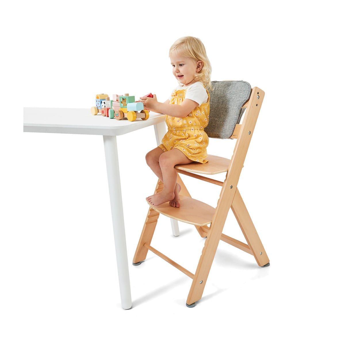 2-in-1 Wooden Highchair