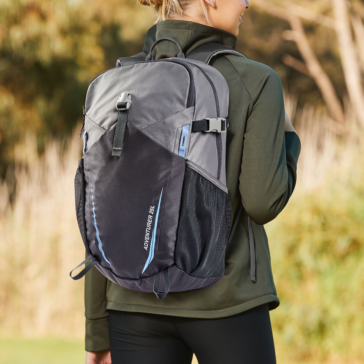 25L Small Hiking Pack - Black