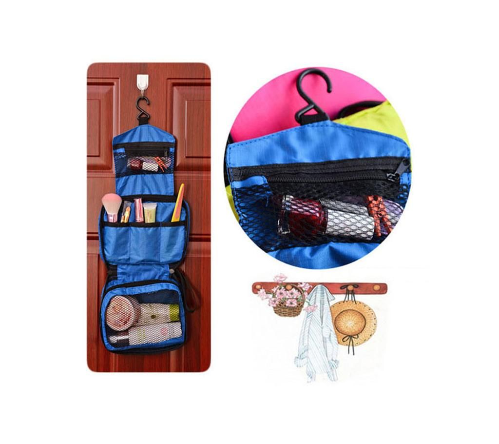 TRAVEL ORGANIZER