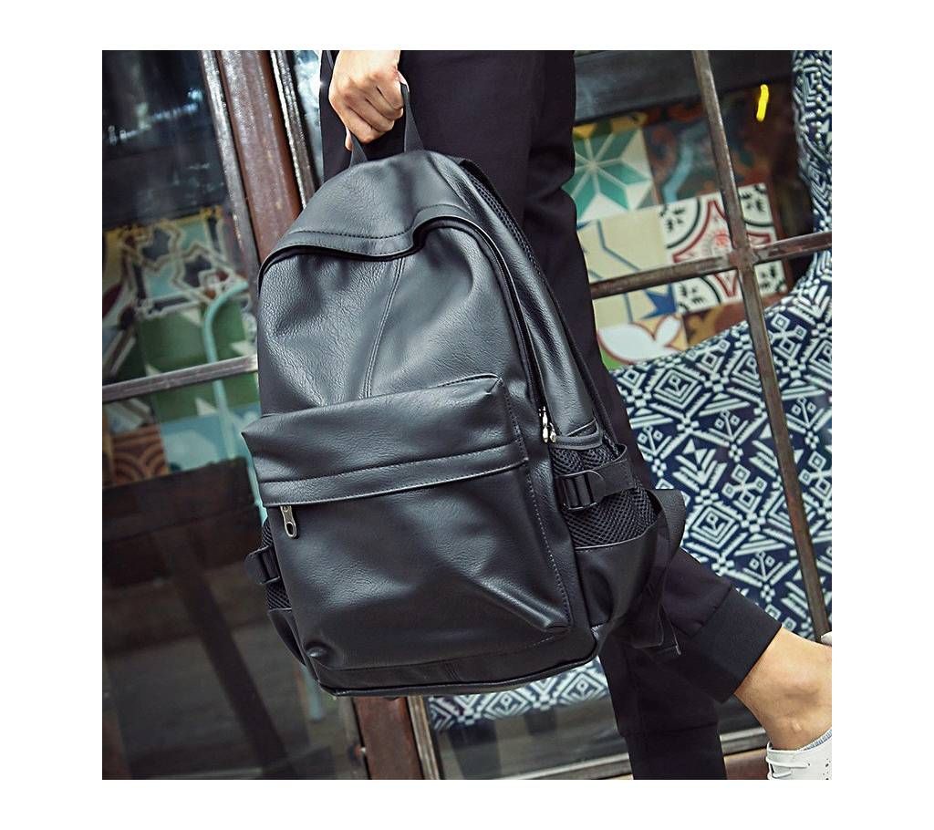 Men Leather Casual Backpack (black)