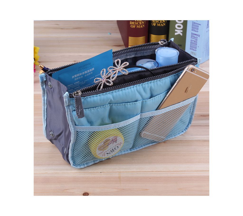 Compact Travel Organizer- 04