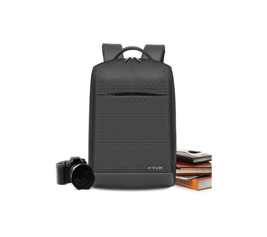 Arctic Hunter Travel Backpack 