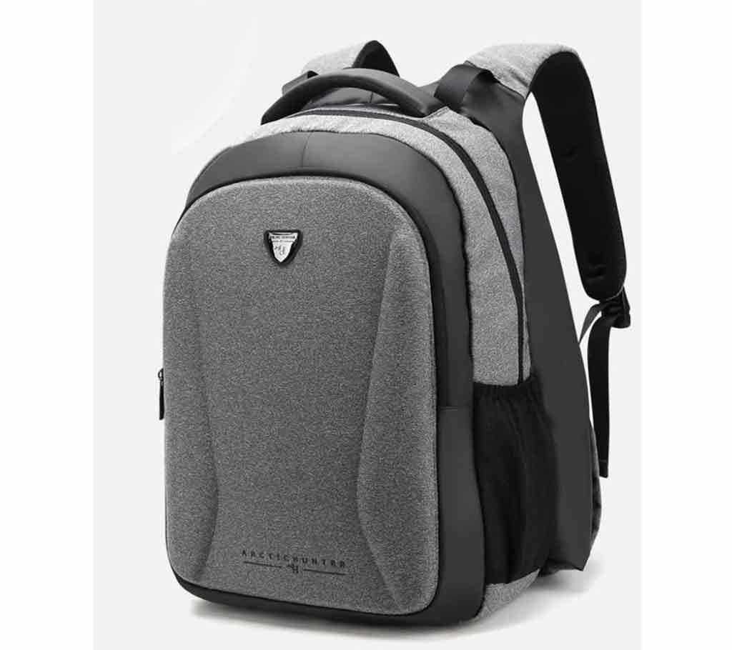 anti-theft backpack with a lock 