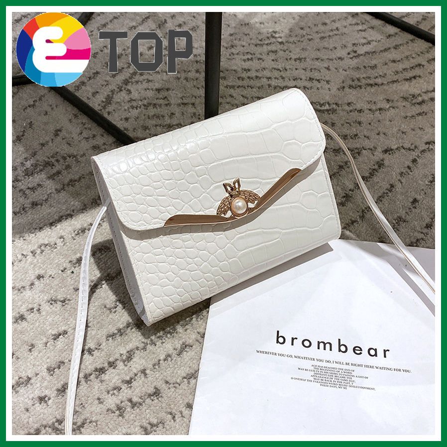 Small bag winter Korean version of the crocodile pattern color matching pearl small square bag shoulder diagonal candy color bag