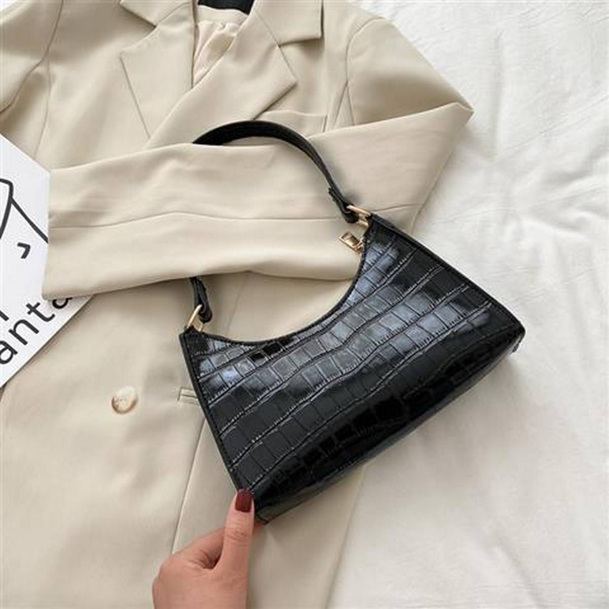 Crocodile Pattern PU Leather Female Shoulder Bag Fashion Ladies Armpit Bag Vintage Women Baguette Purse Handbags Small Clutch