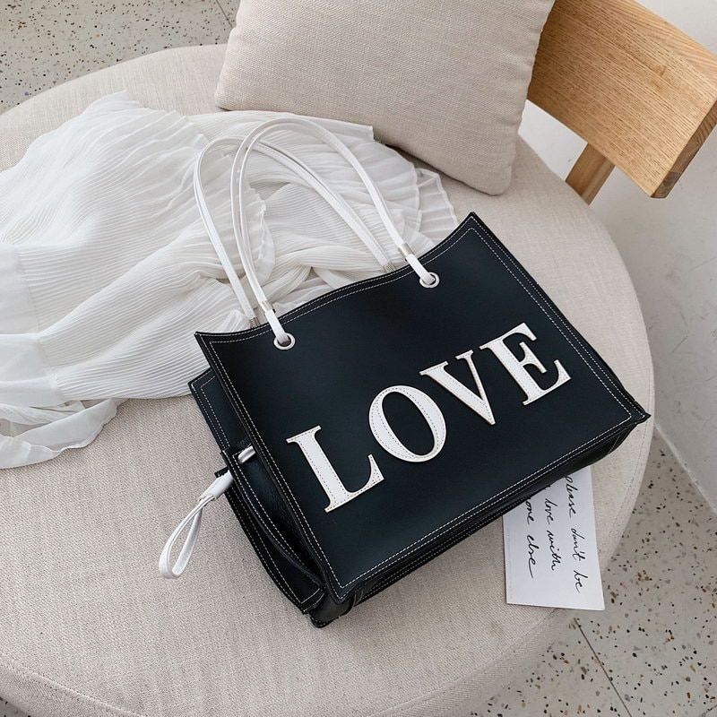 Large Capacity Love Shoulder Bags for Women Letters Tote Purse Female Luxury Handbags 2021 New Fashion Crossbody Messenger Bag